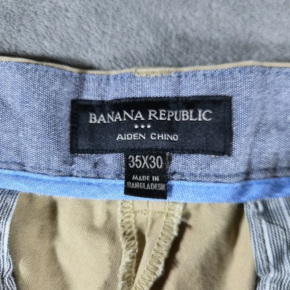 Banana Republic banana republic